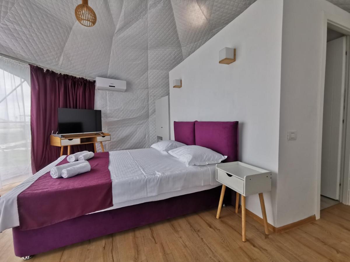 Glamping By The Sea Complex