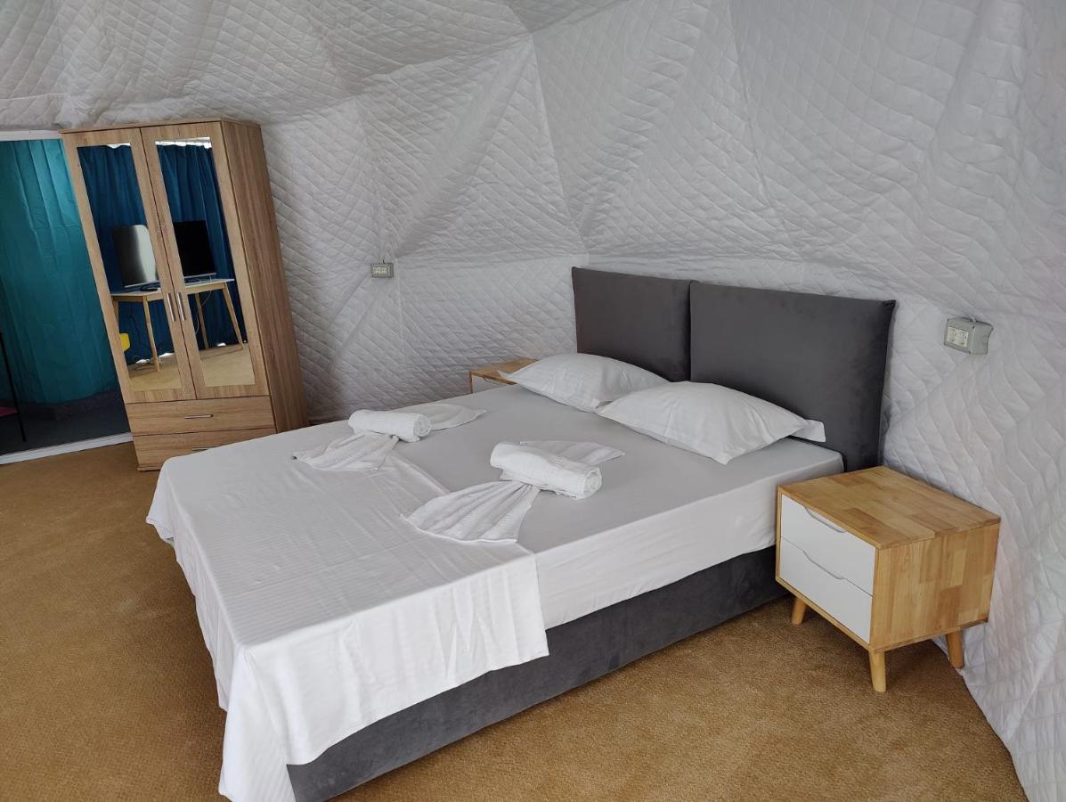 Glamping By The Sea Complex *