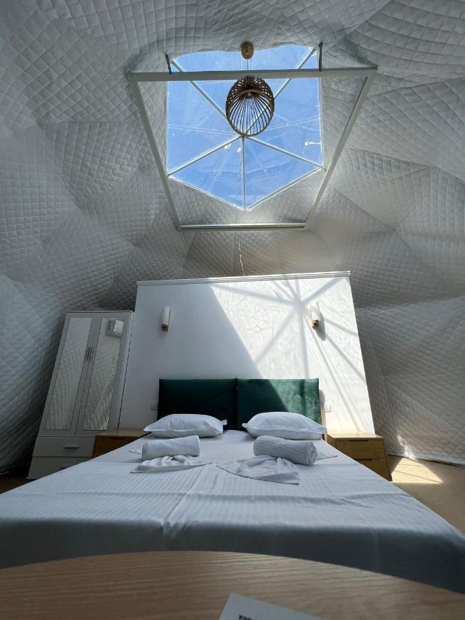 Glamping By The Sea *