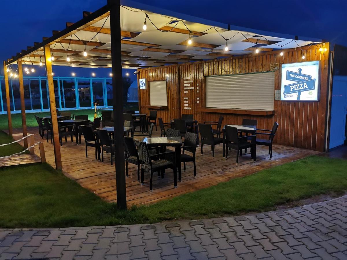 Complex Glamping By The Sea