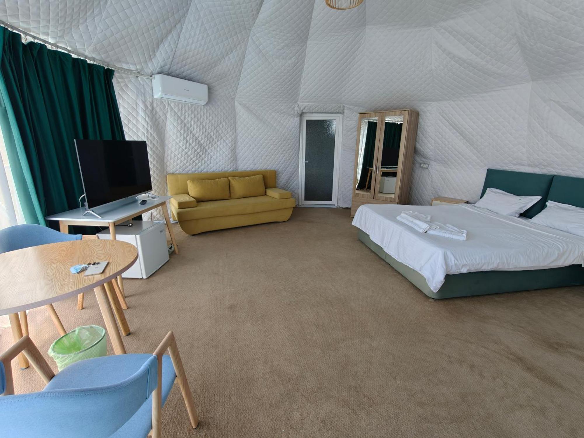 Glamping By The Sea * Năvodari